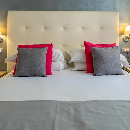 Hotel Gabriella-2